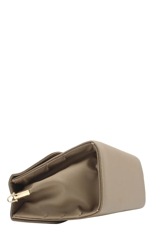 Women Hand Bag 03003B Walkeaze Earrings Women Hand Bag 03003B Walkeaze Earrings